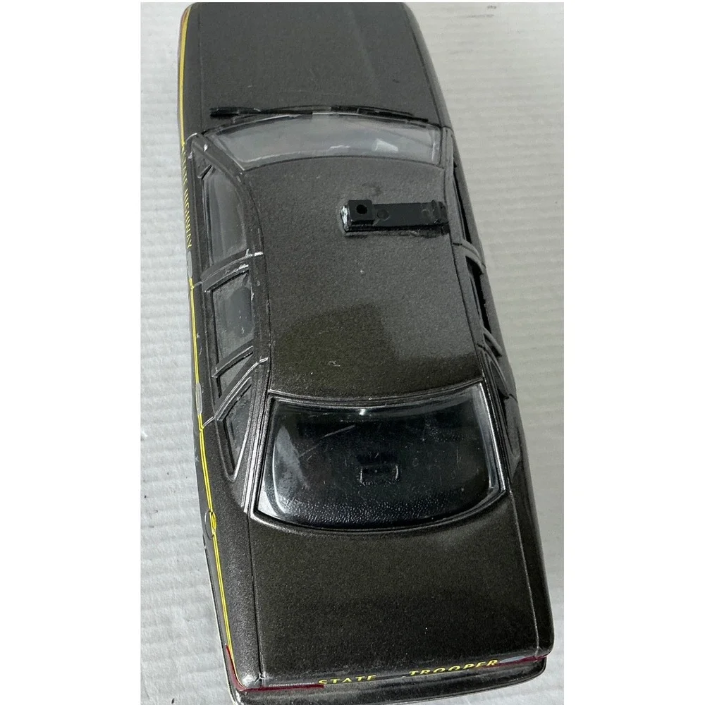 Code 3 1998 Ford Crown Victoria Ohio State Highway Patrol Diecast Car 1:64